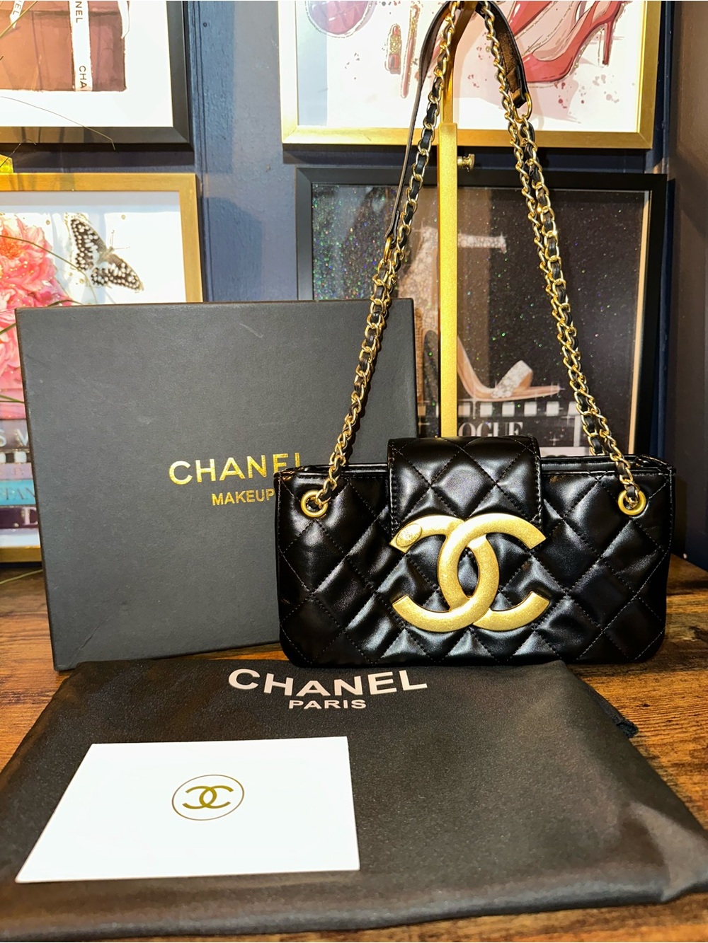 🖤 CC GWP Makeup bag Quilted Black Chain Shoulder Bag w/ Oversized CC  Hardware 🖤